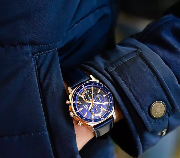 ساعت مچی مردانه کاسیو ادیفایس مدل EFV-600L-2A - واچ مارکت