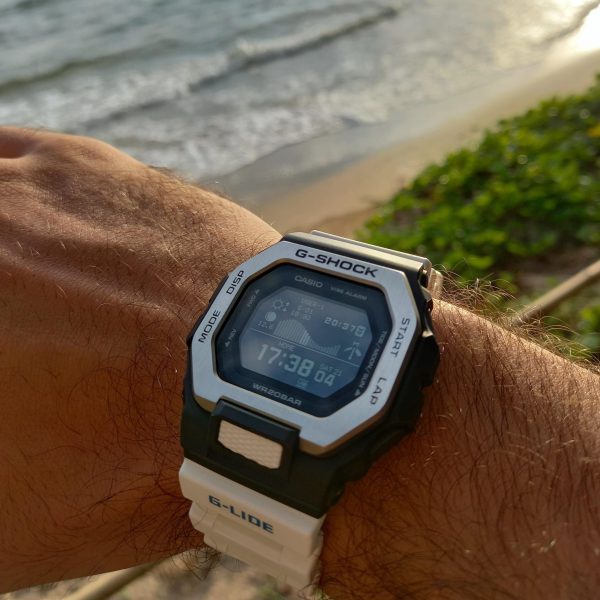 ساعت مچی مردانه کاسیو جی شاک مدل GBX-100-7 - واچ مارکت